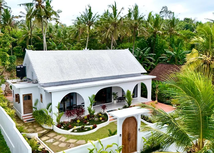 Casa De Made - Villa Jembrana
