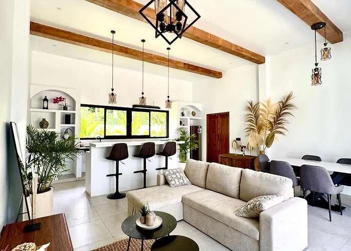 Casa De Made - Jembrana
